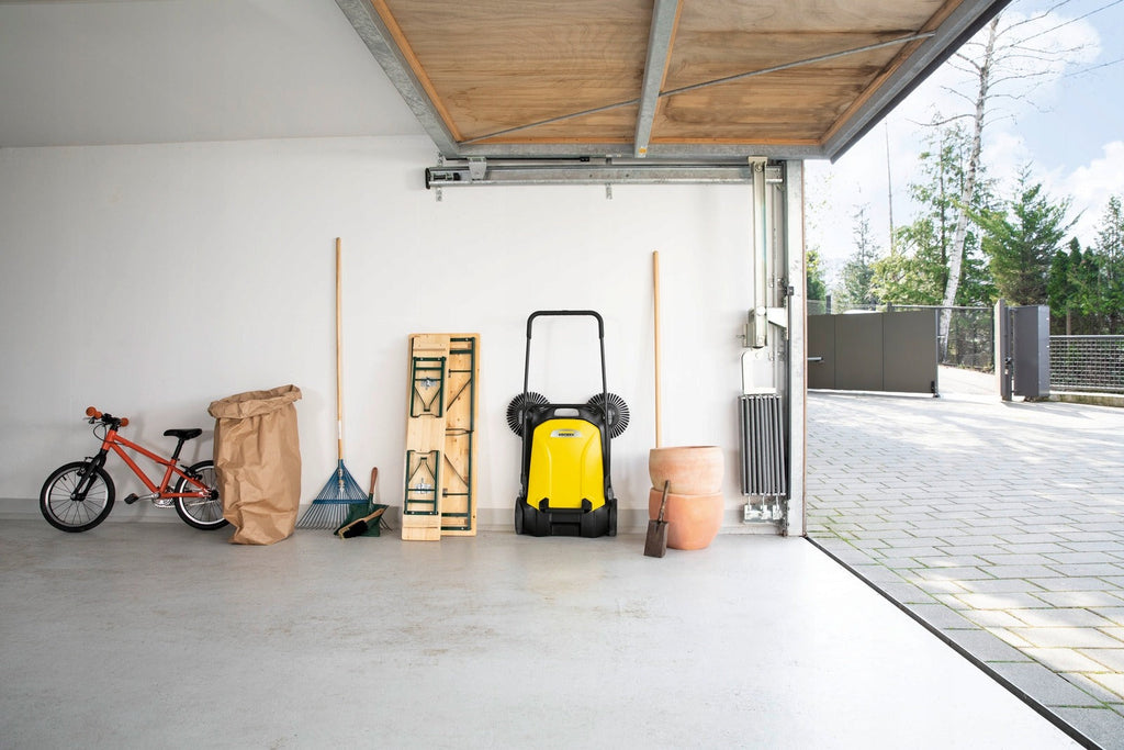 KARCHER S 4 TWIN ZAMIATARKA DO KOSTKI LIŚCI RĘCZNA 2 SZCZOTKI